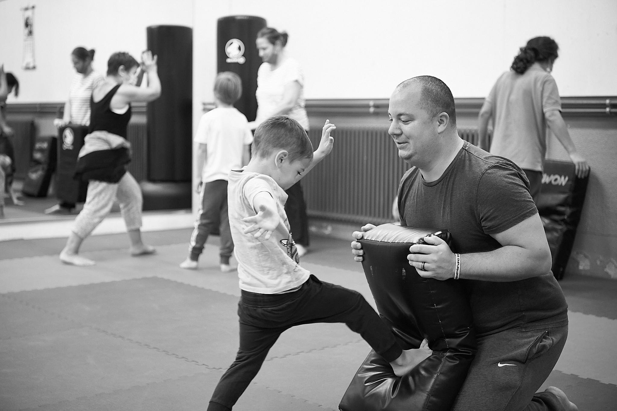 ZEN SHIN Karate 3+MuKi-VaKi spielerisches Karate Training Eltern und Kinder